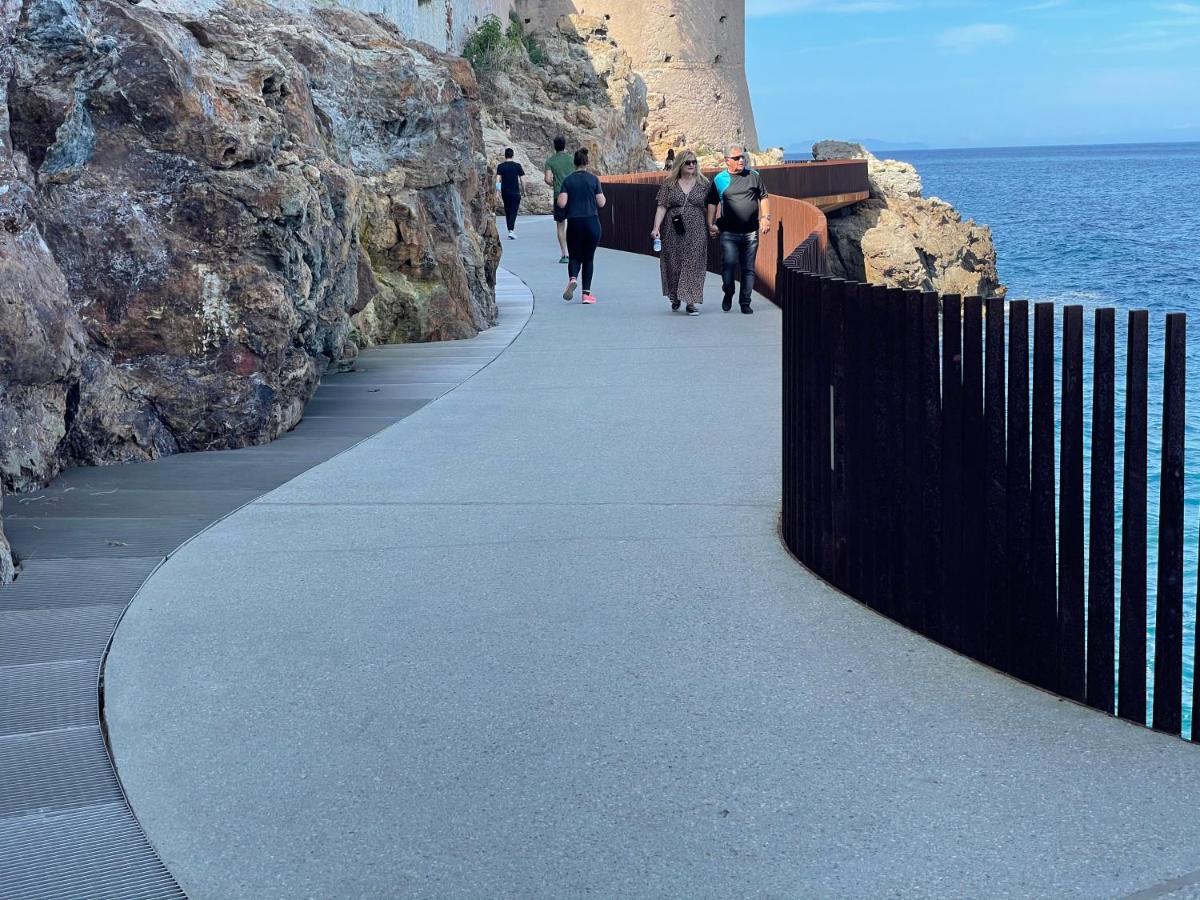 F3 Gd Standing 87 M2 Extraordinaire Vue Mer Pano Bastia  Exterior photo