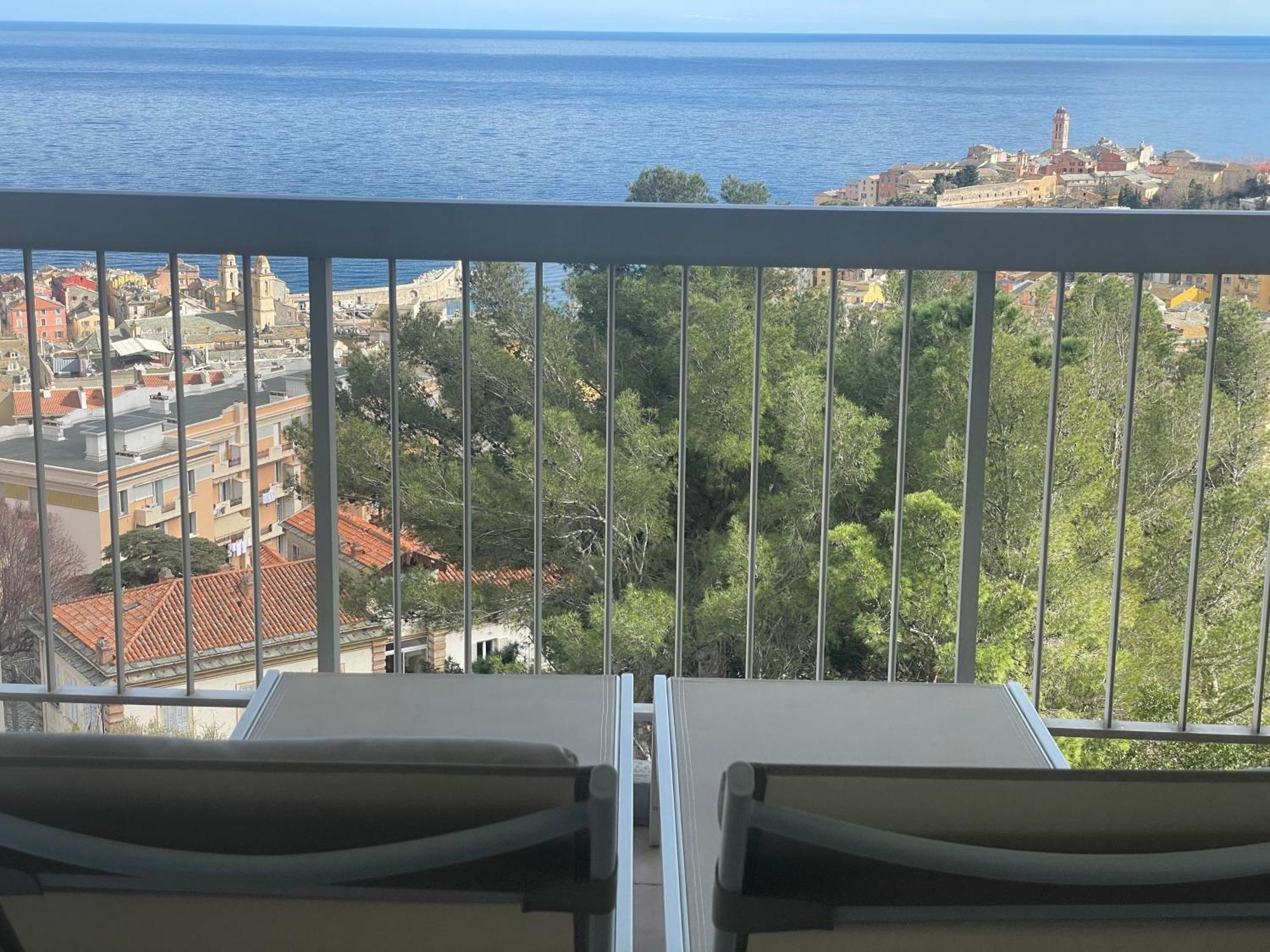 F3 Gd Standing 87 M2 Extraordinaire Vue Mer Pano Bastia  Exterior photo